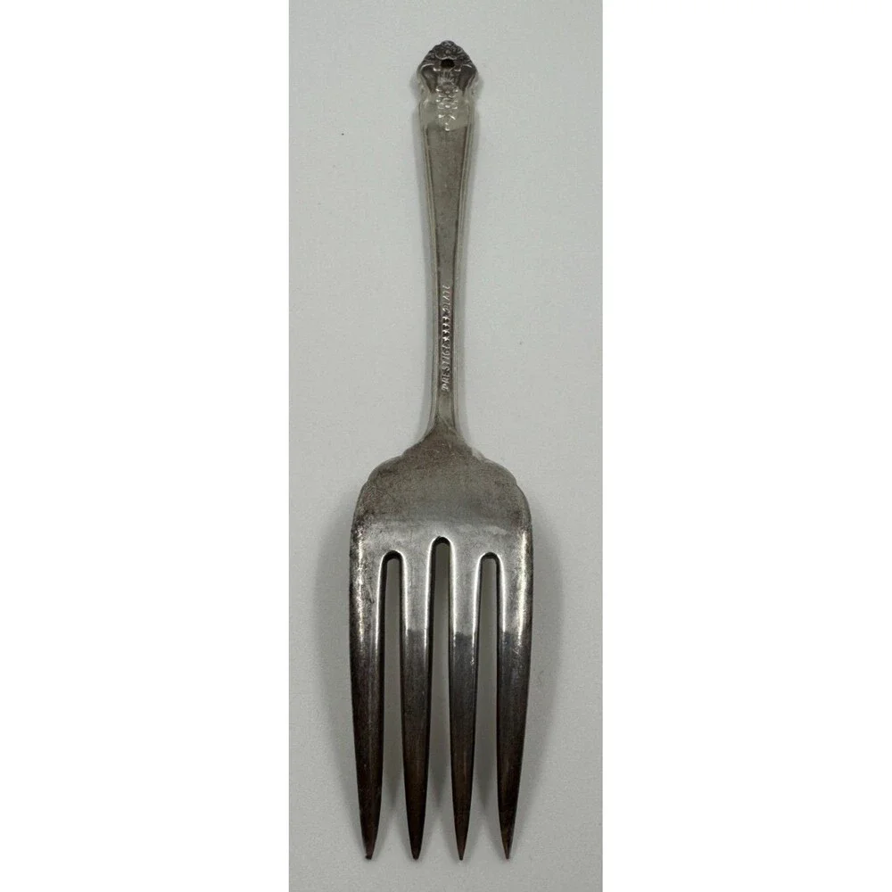 Set of 3 Vintage 1951-1961 Oneida Prestige Silver Plate Distinction Salad Forks